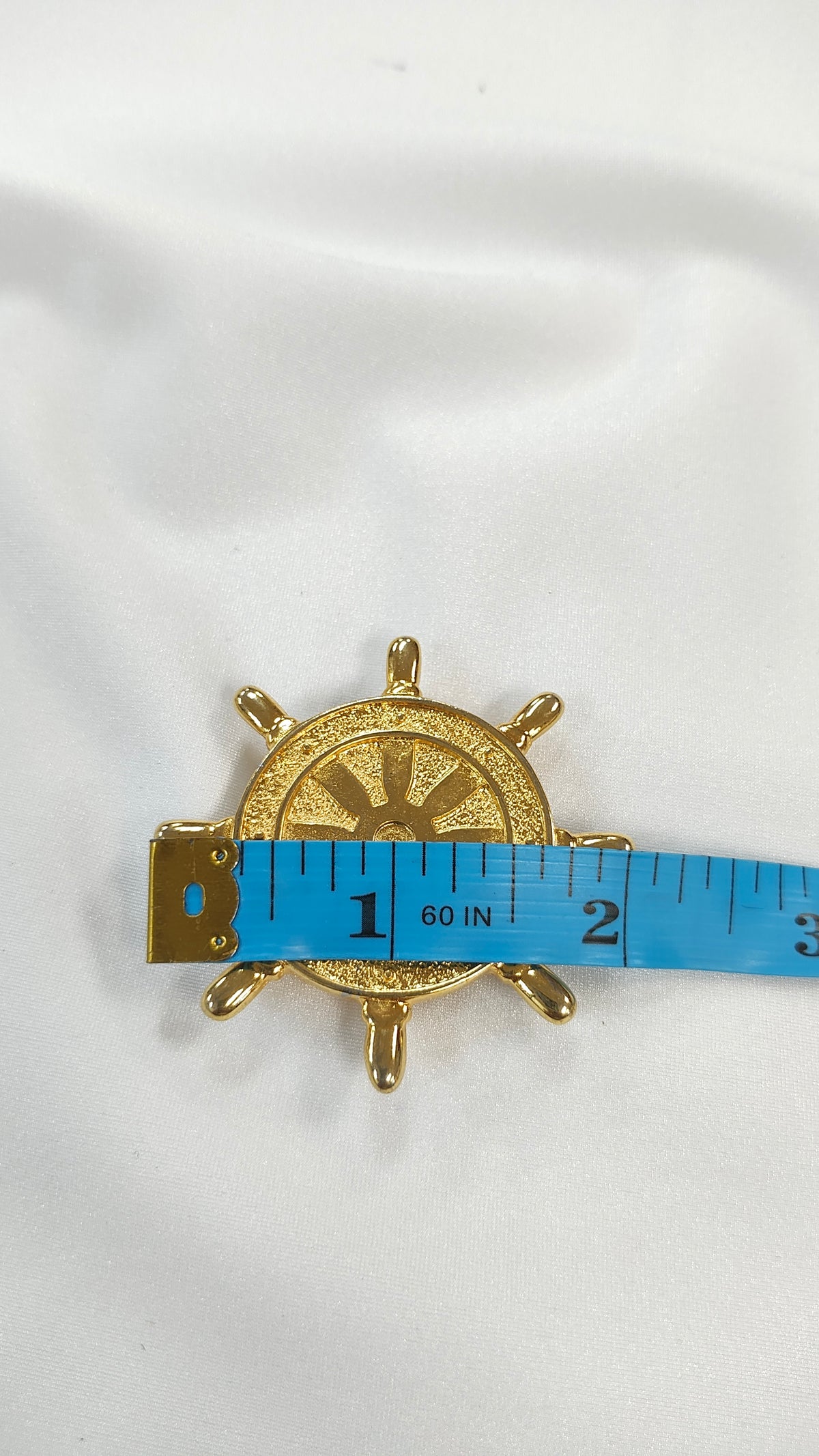 Pasador metalico marinero dorado