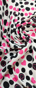 Polka dots pink hearts