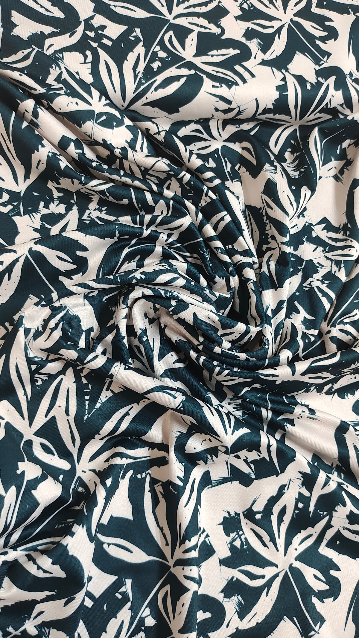 Amazona Leaves