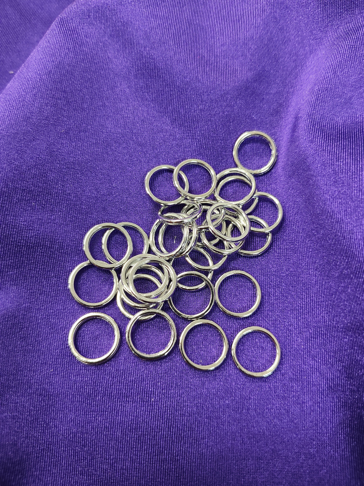 Argolla Metalica 10mm plateado (por docena)