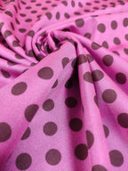 Polka dots rosa y marron