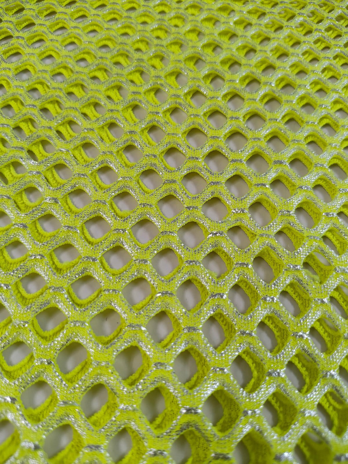 Maya amarillo brillo