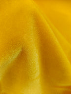 Velvet amarillo