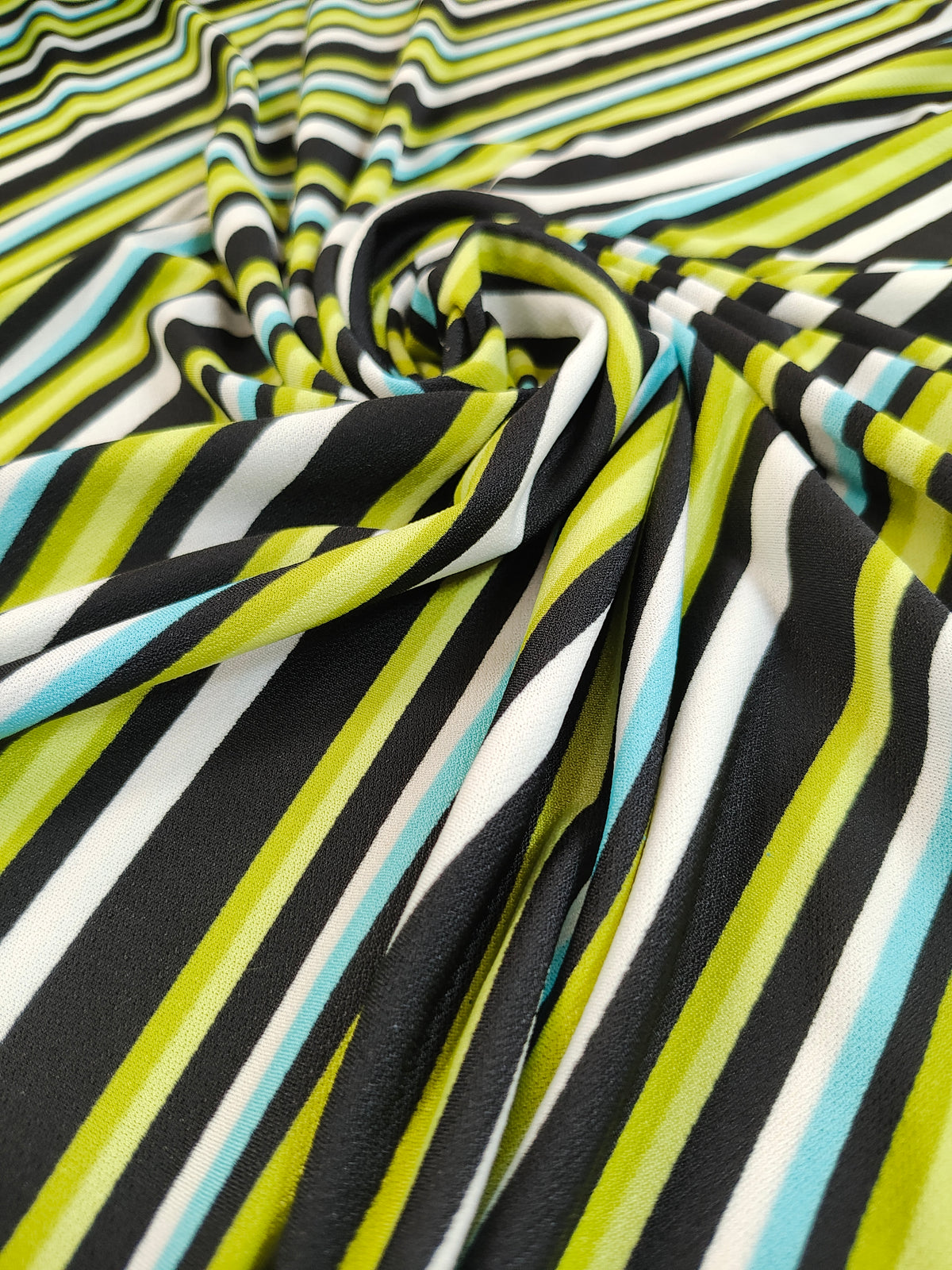 Jersey estampado multi lineas