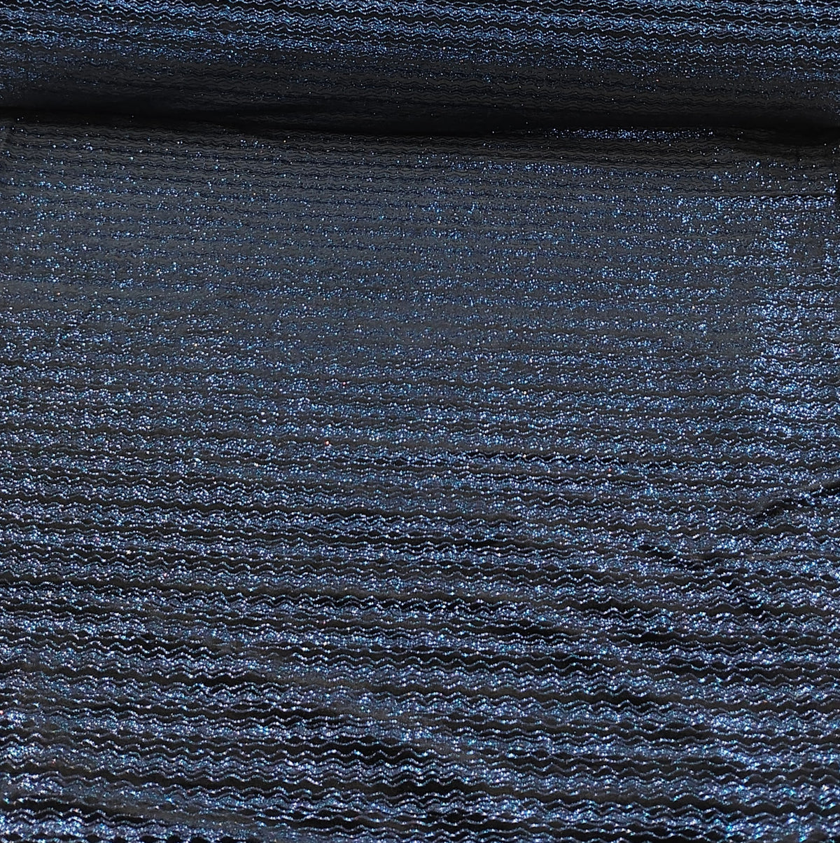 Velvet negro con escarcha azul