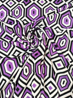 Jersey estampado violeta, negro y blanco